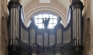 管风琴图片：图卢兹圣塞宁圣殿中的 Cavaillé-Coll 管风琴
